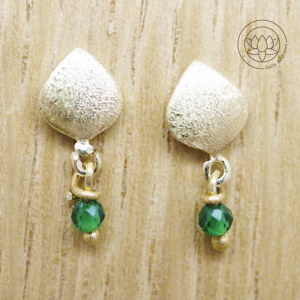 18ct Yellow gold and Emerald Stud Earrings